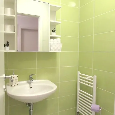 Apartma Kamrice *