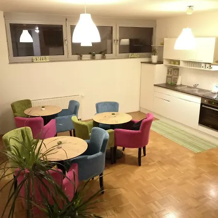 Apartma Kamrice Апартаменты Любляна